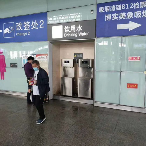 車(chē)站使用美的租賃機(jī)案例